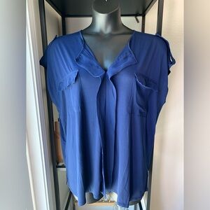 Classic Jones New York Navy Blue Cap Sleeve V-Neck Blouse Top Shirt Polished